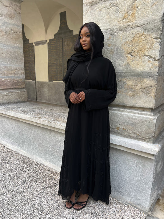 Abaya Nourhene
