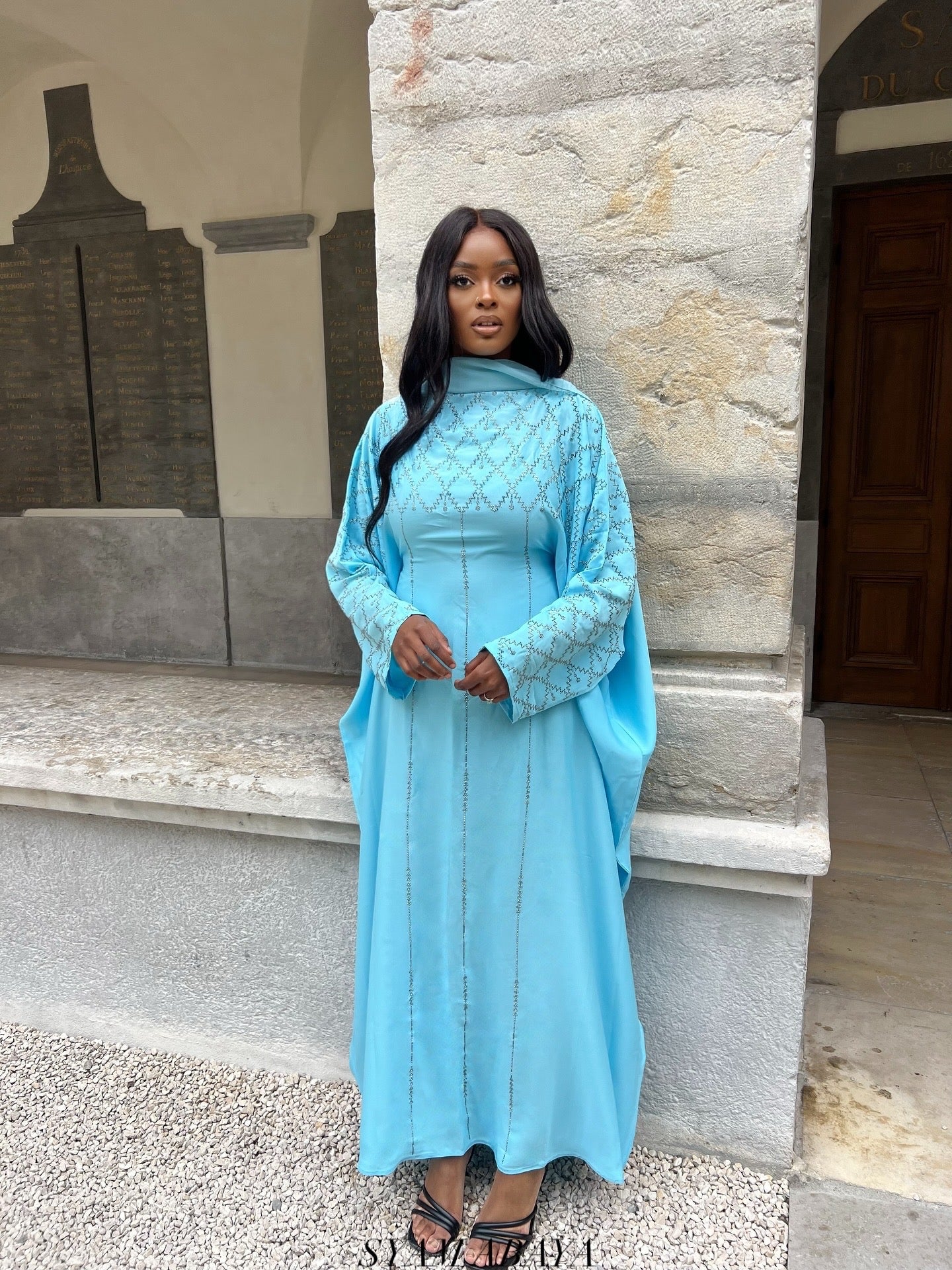 Abaya Emna