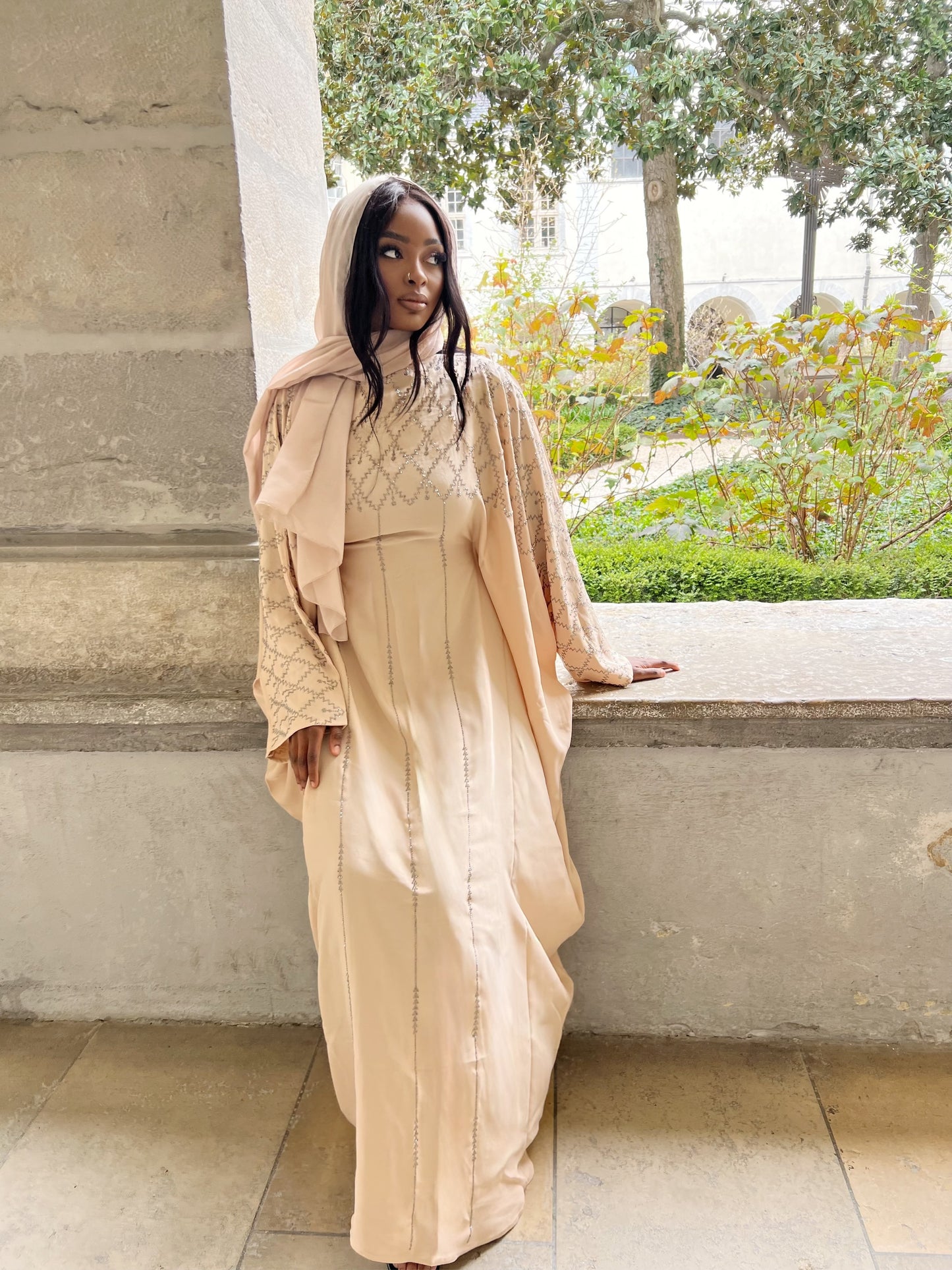 Abaya Emna